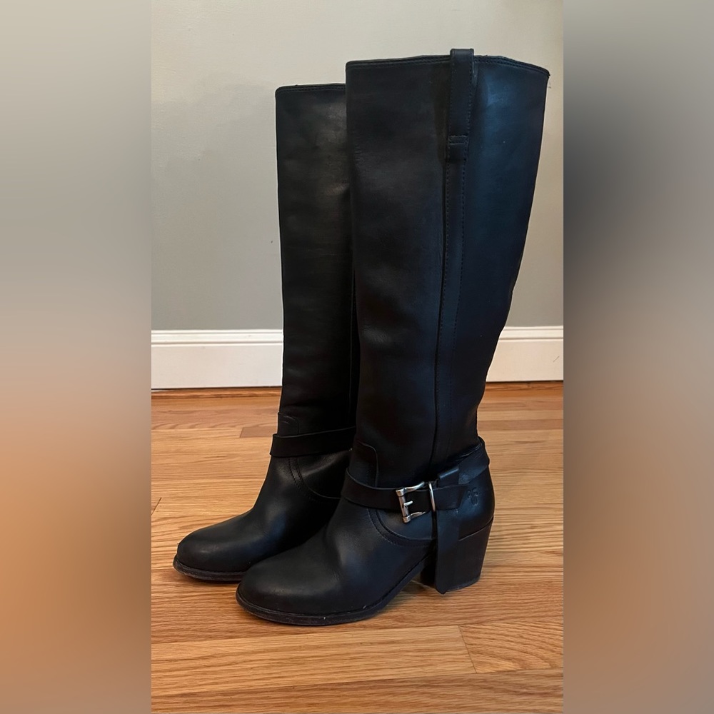 Frye Black Leather pull-on boots